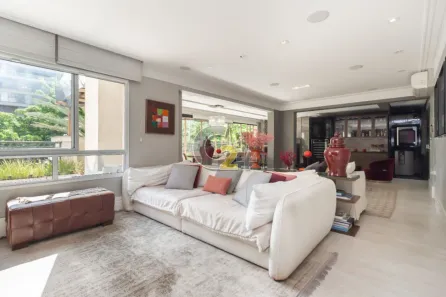Apartamento com 4 Quartos à venda, 246m² no Vila Nova Conceição, São Paulo