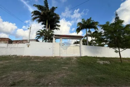 Fazenda/Sítio com 5 Quartos à venda, 2400m² no , Extremoz