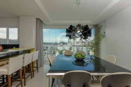 Apartamento com 4 Quartos à venda, 136m² no Centro, Balneário Camboriú