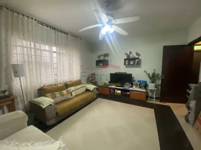 Casa com 4 Quartos à venda, 330m² no Jardim Carlu, São Paulo