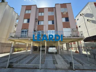 Apartamento com 2 Quartos à venda, 62m² no Roçado, São José