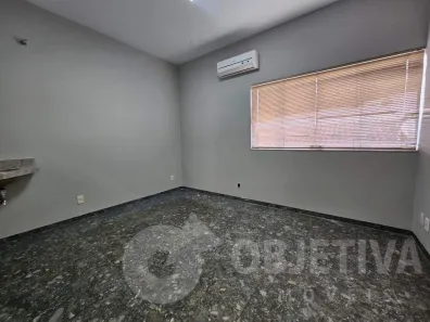 Sala Comercial para alugar, 20m² no Martins, Uberlândia