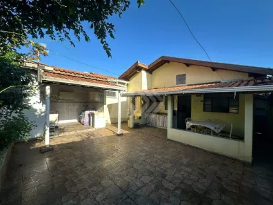 Casa com 3 Quartos à venda, 127m² no CECAP, Piracicaba