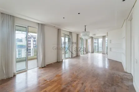 Apartamento com 3 Quartos à venda, 260m² no Jardim Fonte do Morumbi, São Paulo