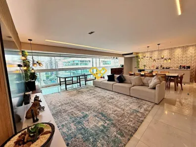 Apartamento com 4 Quartos à venda, 191m² no Gonzaga, Santos