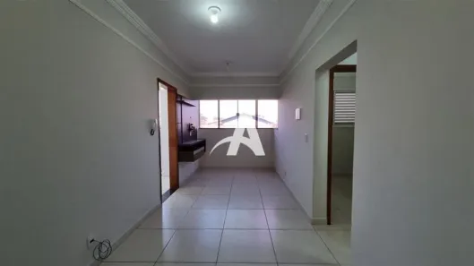 Apartamento com 2 Quartos à venda, 52m² no Segismundo Pereira, Uberlândia