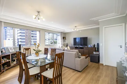 Apartamento com 3 Quartos à venda, 116m² no Cabral, Curitiba
