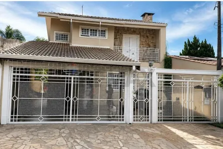 Sobrado com 5 Quartos à venda, 285m² no Vila Santista, Atibaia