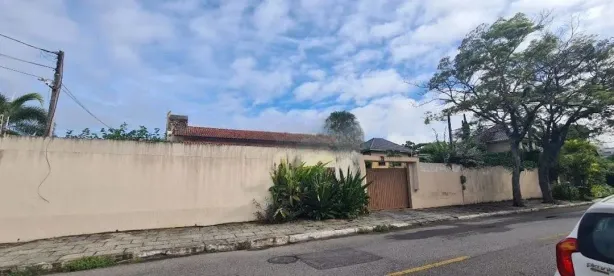 Casa com 3 Quartos à venda, 278m² no Parque Turf Club, Campos dos Goytacazes