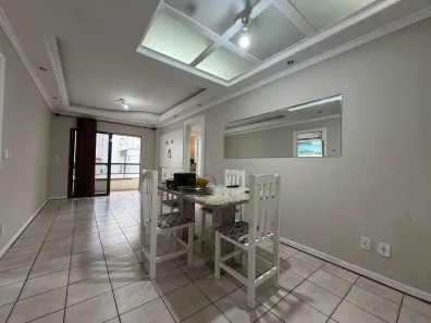 Apartamento com 2 Quartos à venda, 81m² no Centro, Balneário Camboriú