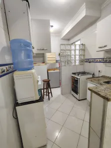 Apartamento com 2 Quartos para alugar, 50m² no Maria Turri, Rio das Ostras