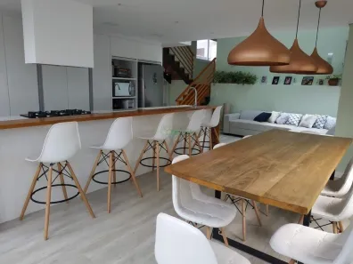 Casa de Condomínio com 5 Quartos à venda, 267m² no Conjunto Habitacional Alexandre Urbanas, Londrina