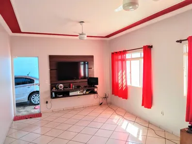 Casa com 3 Quartos à venda, 200m² no Jardim Residencial Village, Limeira