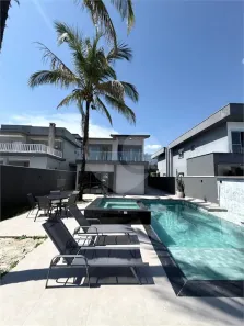 Casa de Condomínio com 7 Quartos à venda, 240m² no Morada da Praia, Bertioga