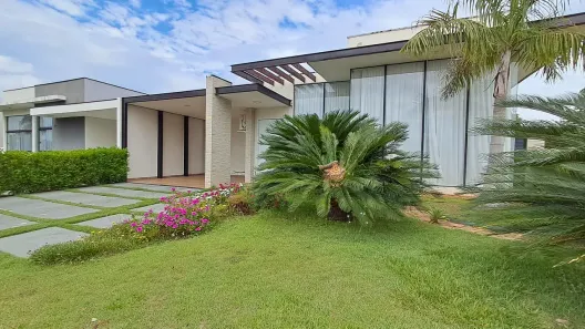 Casa de Condomínio com 3 Quartos à venda, 180m² no Ninho Verde II, Pardinho