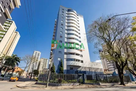 Apartamento com 3 Quartos para alugar, 74m² no Água Verde, Curitiba