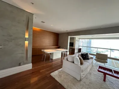 Apartamento com 3 Quartos para alugar, 263m² no Chácara Itaim, São Paulo