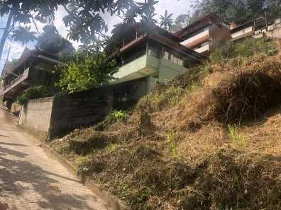 Lote/Terreno à venda, 362m² no Itamarati, Petrópolis