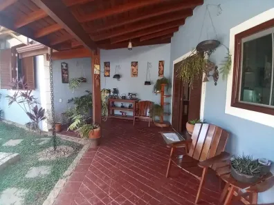 Casa de Condomínio com 3 Quartos à venda, 230m² no Estância das Flores, Jaguariúna