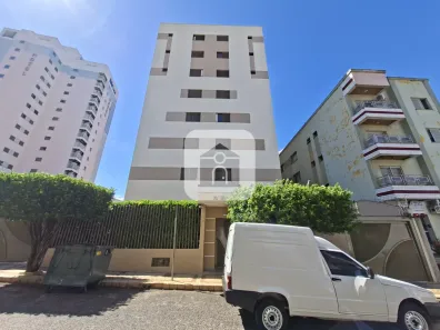 Apartamento com 2 Quartos para alugar, 90m² no Saraiva, Uberlândia
