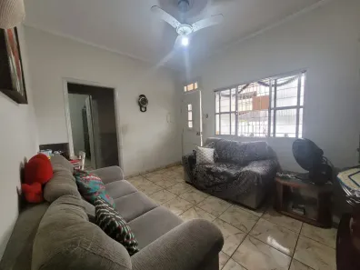Casa com 2 Quartos à venda, 86m² no Centro, São Vicente