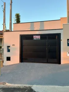 Casa com 3 Quartos à venda, 107m² no Centro, Cosmópolis