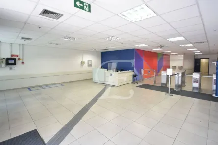 Prédio Comercial para alugar, 9298m² no Liberdade, São Paulo