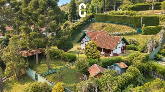 Casa com 3 Quartos à venda, 118m² no Recanto das Araucárias, Campos do Jordão