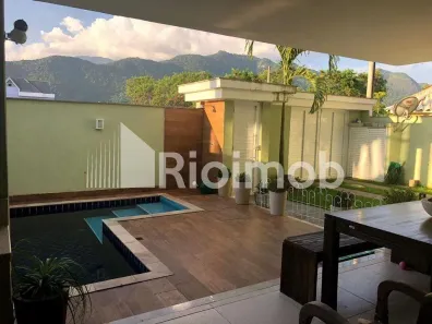 Casa de Condomínio com 5 Quartos à venda, 270m² no Vargem Pequena, Rio de Janeiro