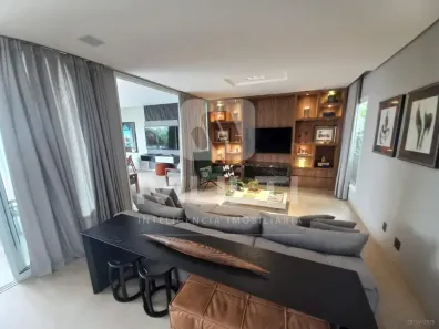 Casa de Condomínio com 3 Quartos à venda, 340m² no Jardim Karaíba, Uberlândia