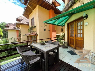 Casa de Condomínio com 4 Quartos à venda, 160m² no V Izabel, Campos do Jordão