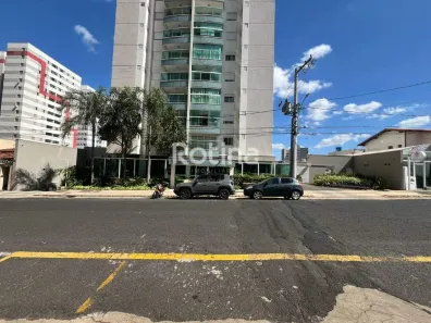 Apartamento com 3 Quartos para alugar, 101m² no Martins, Uberlândia