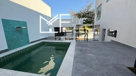 Casa com 4 Quartos à venda, 200m² no Centro, Florestal