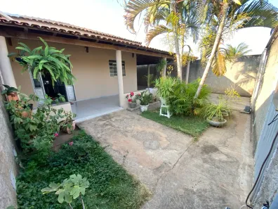 Casa com 5 Quartos à venda, 200m² no Buritizeiro, Buritizeiro