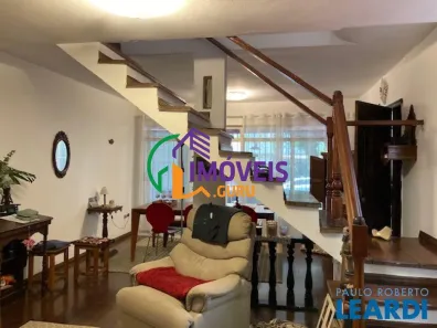 Sobrado com 3 Quartos à venda, 180m² no Vila Madalena, São Paulo