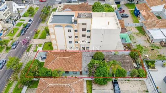 Lote/Terreno à venda, 411m² no Água Verde, Curitiba