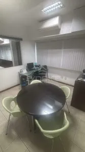 Sala Comercial para alugar, 70m² no Enseada do Suá, Vitória