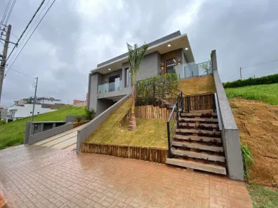 Casa com 3 Quartos à venda, 230m² no Sítio do Morro, Santana de Parnaíba