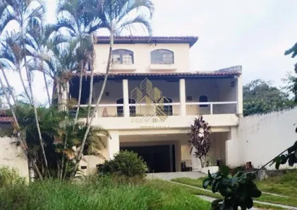 Fazenda/Sítio com 3 Quartos à venda, 645m² no Vale dos Pinheiros, Atibaia