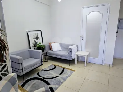 Sala Comercial à venda, 49m² no Macuco, Santos
