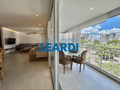 Apartamento com 3 Quartos à venda, 143m² no Moema, São Paulo