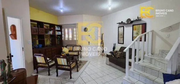 Sobrado com 3 Quartos à venda, 147m² no Bal Stella Maris, Peruíbe