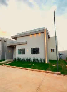 Casa com 3 Quartos à venda, 76m² no Novo Mundo, Várzea Grande