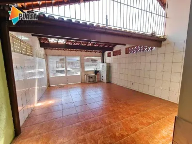 Casa com 2 Quartos à venda, 74m² no Caiçara, Praia Grande