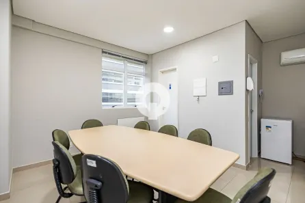 Sala Comercial à venda, 39m² no Centro Cívico, Curitiba
