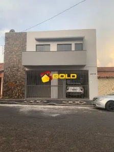 Casa com 4 Quartos à venda, 190m² no Nossa Senhora das Graças, Uberlândia