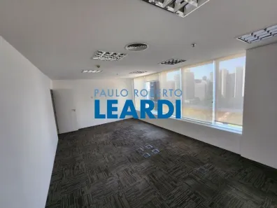 Sala Comercial para alugar, 180m² no Cidade Monções, São Paulo