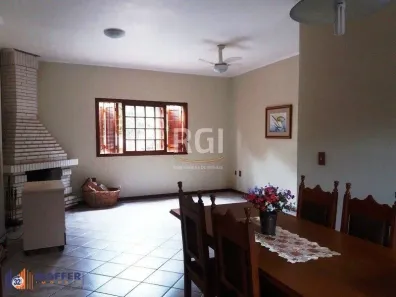 Casa com 5 Quartos à venda, 250m² no Ipanema, Porto Alegre