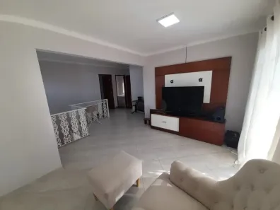 Casa com 3 Quartos à venda, 206m² no Carianos, Florianópolis