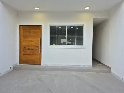 Casa com 3 Quartos à venda, 128m² no Lagoa, Macaé